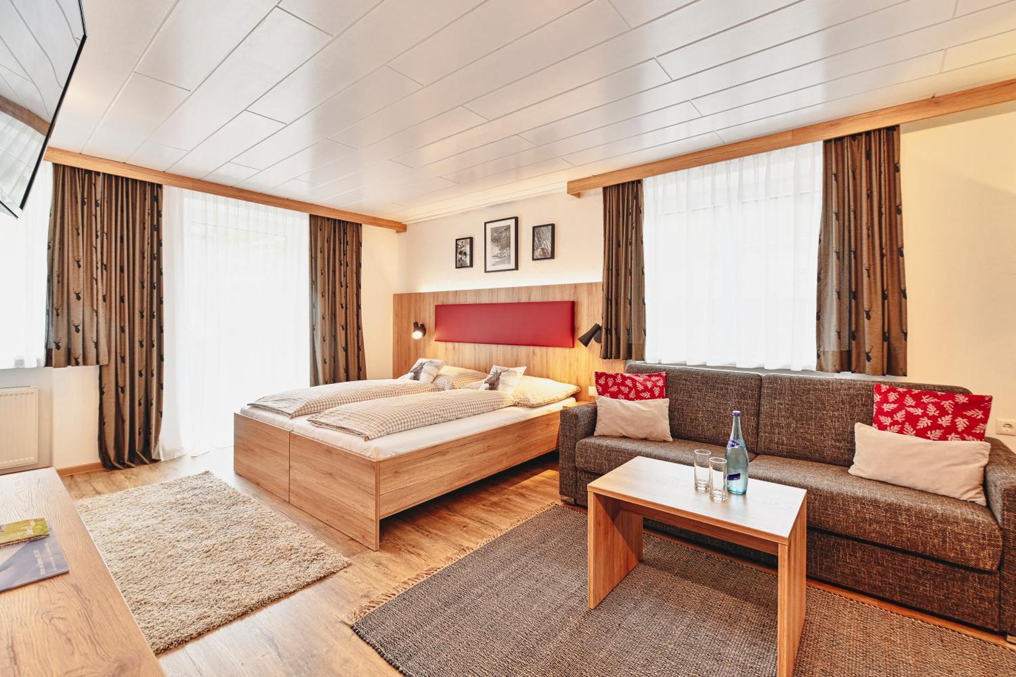 Haus Flexen Rooms & Apartments Stuben am Arlberg Buitenkant foto