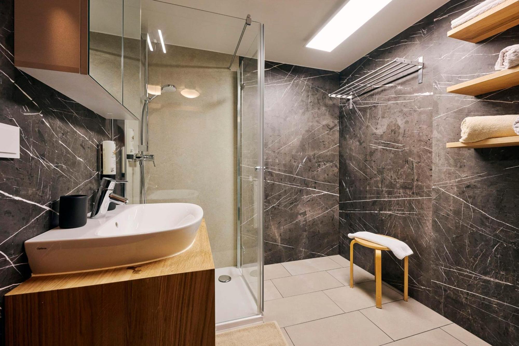 Haus Flexen Rooms & Apartments Stuben am Arlberg Buitenkant foto